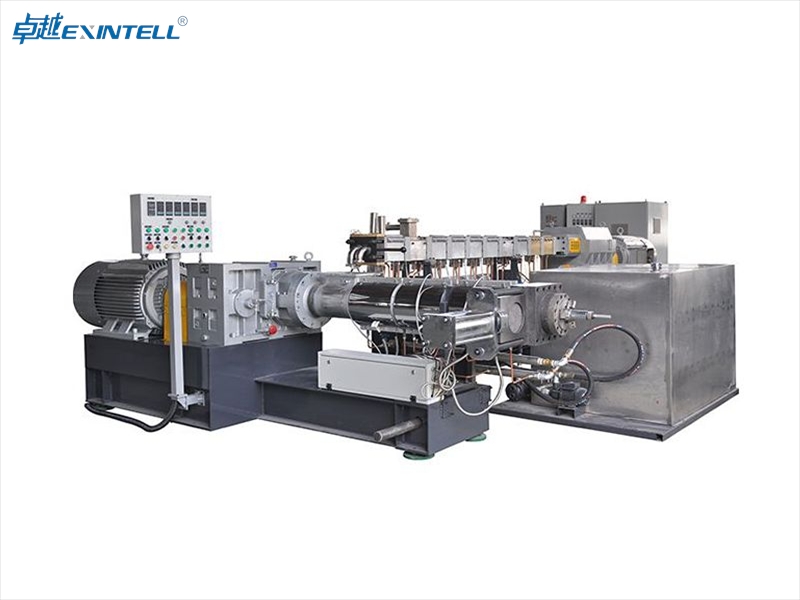 Exploring the Function and Operation of Twin Screw Extruders