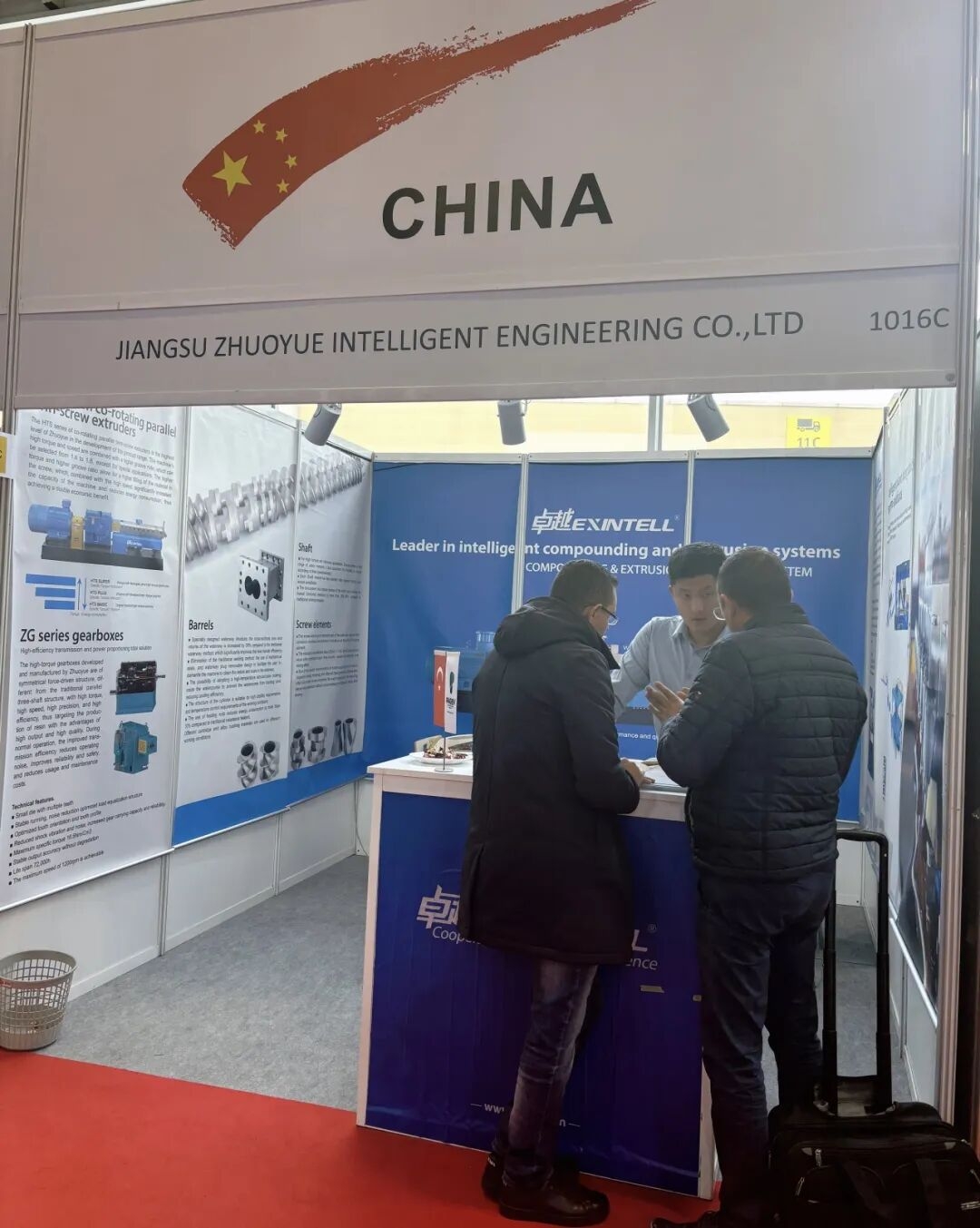 Aerial view of a major European port with cargo ships and logistics infrastructure supporting international B2B trade