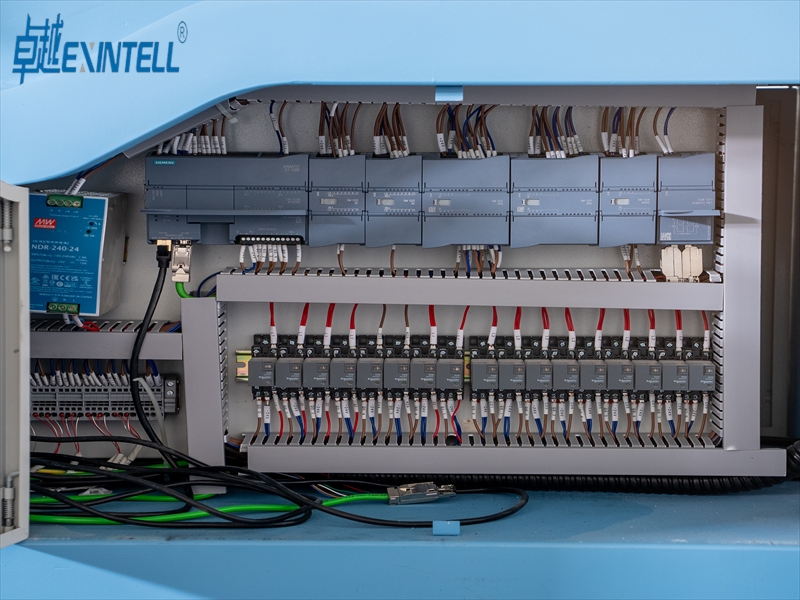 Plastic Compound Machine Showdown What Sets the Leaders Apart
