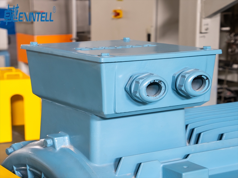 Plastic Compound Machine Showdown What Sets the Leaders Apart