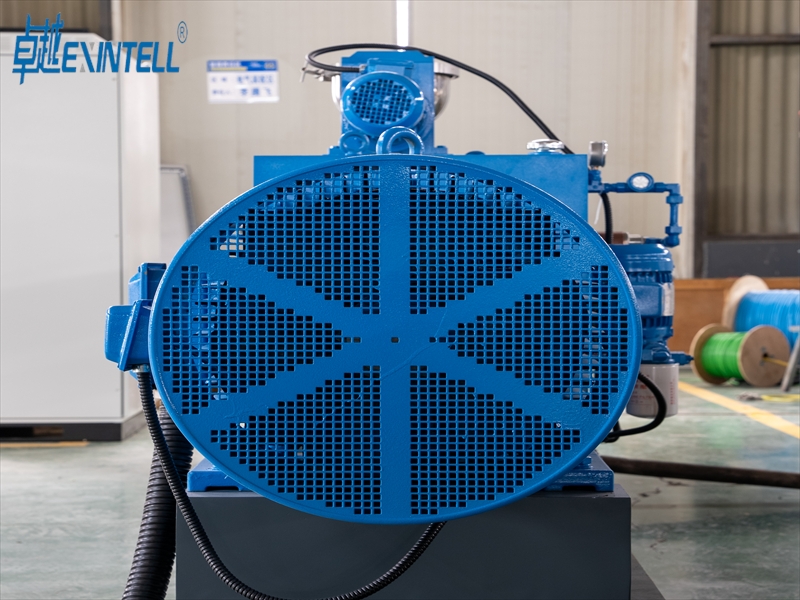 Plastic Extrusion Machine Guide for Choosing the Right Type