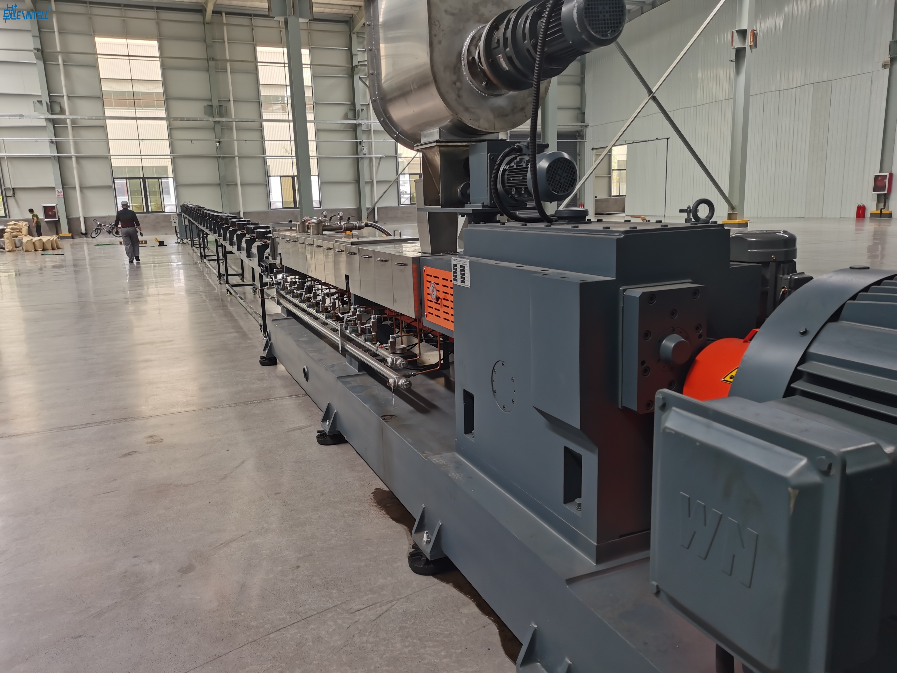 Plastic Tube Extrusion Process Made Easy