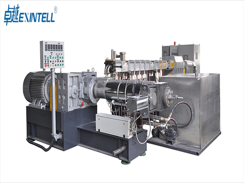 Top 12 Plastic Extrusion Manufacturers in the USA for 2026